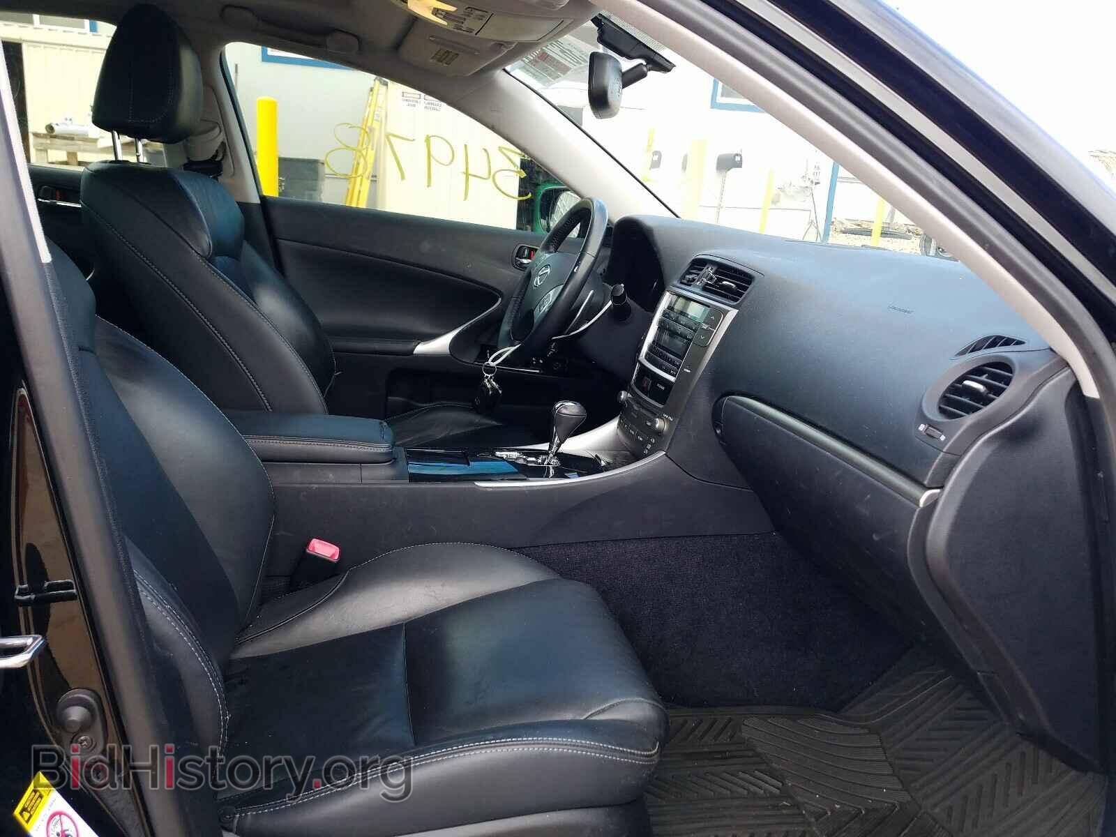2011 LEXUS IS - VIN: JTHBF5C20B5139177 - Фото 5