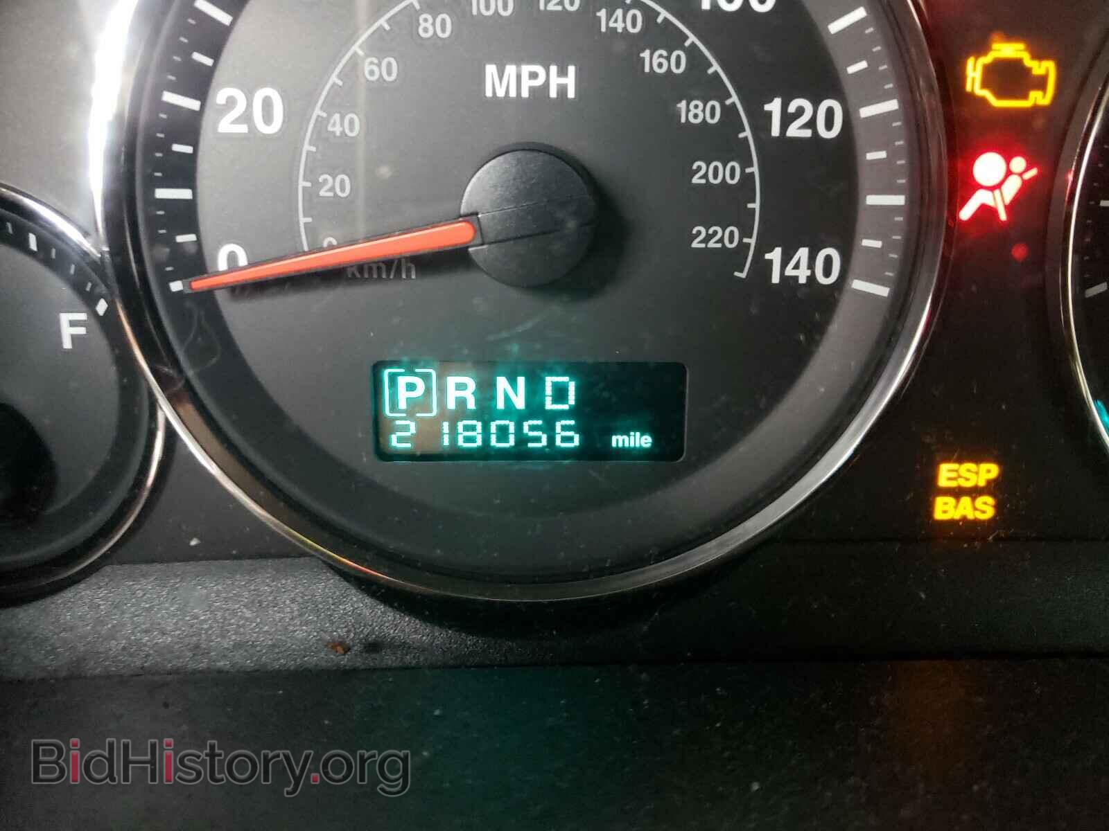 2006 JEEP COMMANDER - VIN: 1J8HG58276C168221 - Photo 8