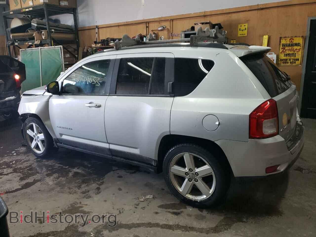 2011 JEEP COMPASS - VIN: 1J4NF5FB1BD169492 - Фото 2