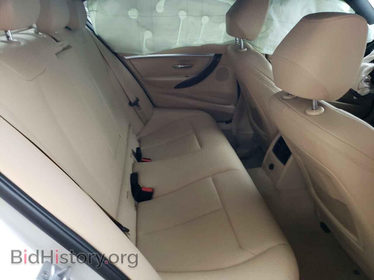 2016 BMW 3 SERIES - VIN: WBA8E3G52GNU01972 - Фото 10