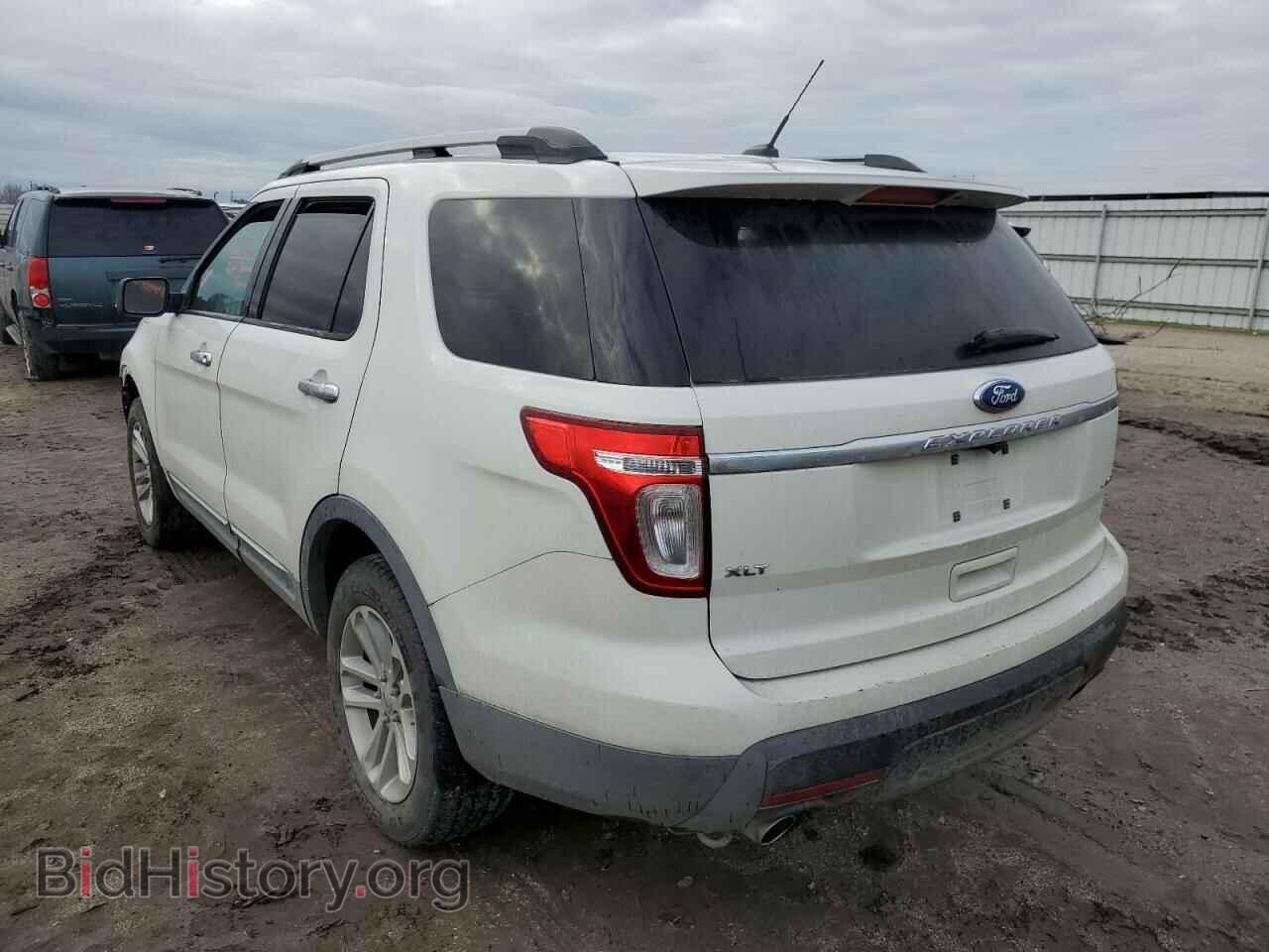 2011 FORD EXPLORER - VIN: 1FMHK8D86BGA39760 - Photo 2