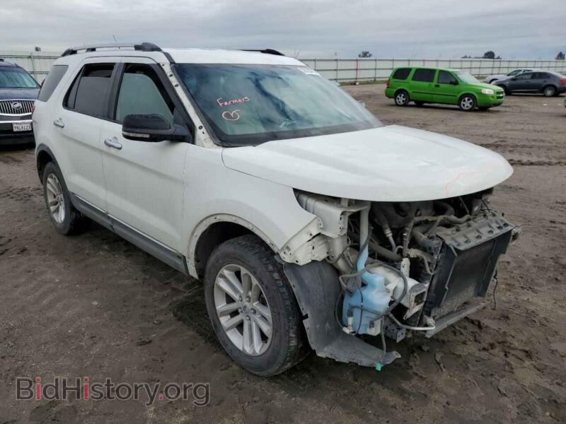 2011 Ford EXPLORER (VIN 1FMHK8D86BGA39760) — фото 4 из 13
