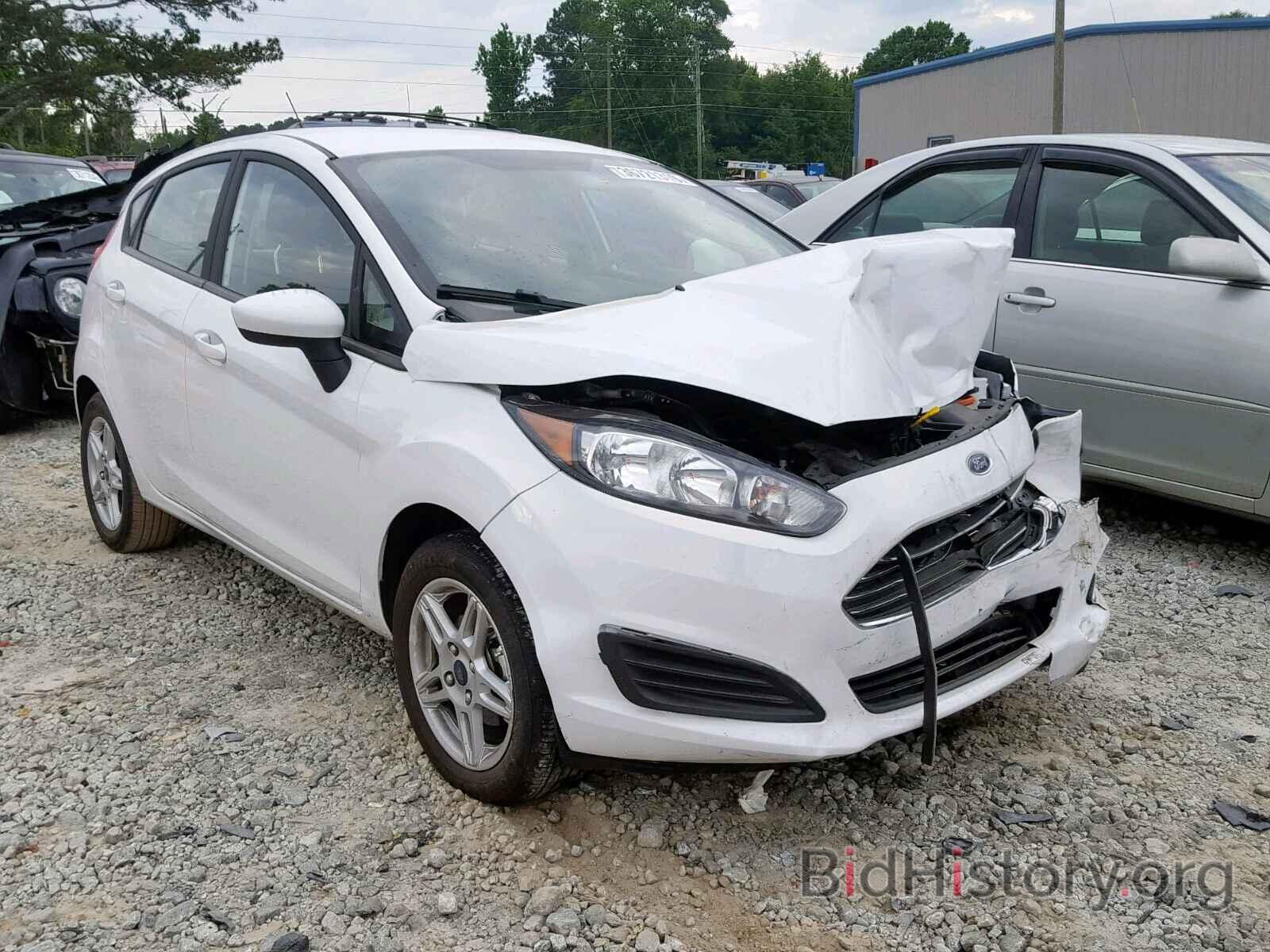 Photo 3FADP4EJ8JM141862 - FORD FIESTA SE 2018