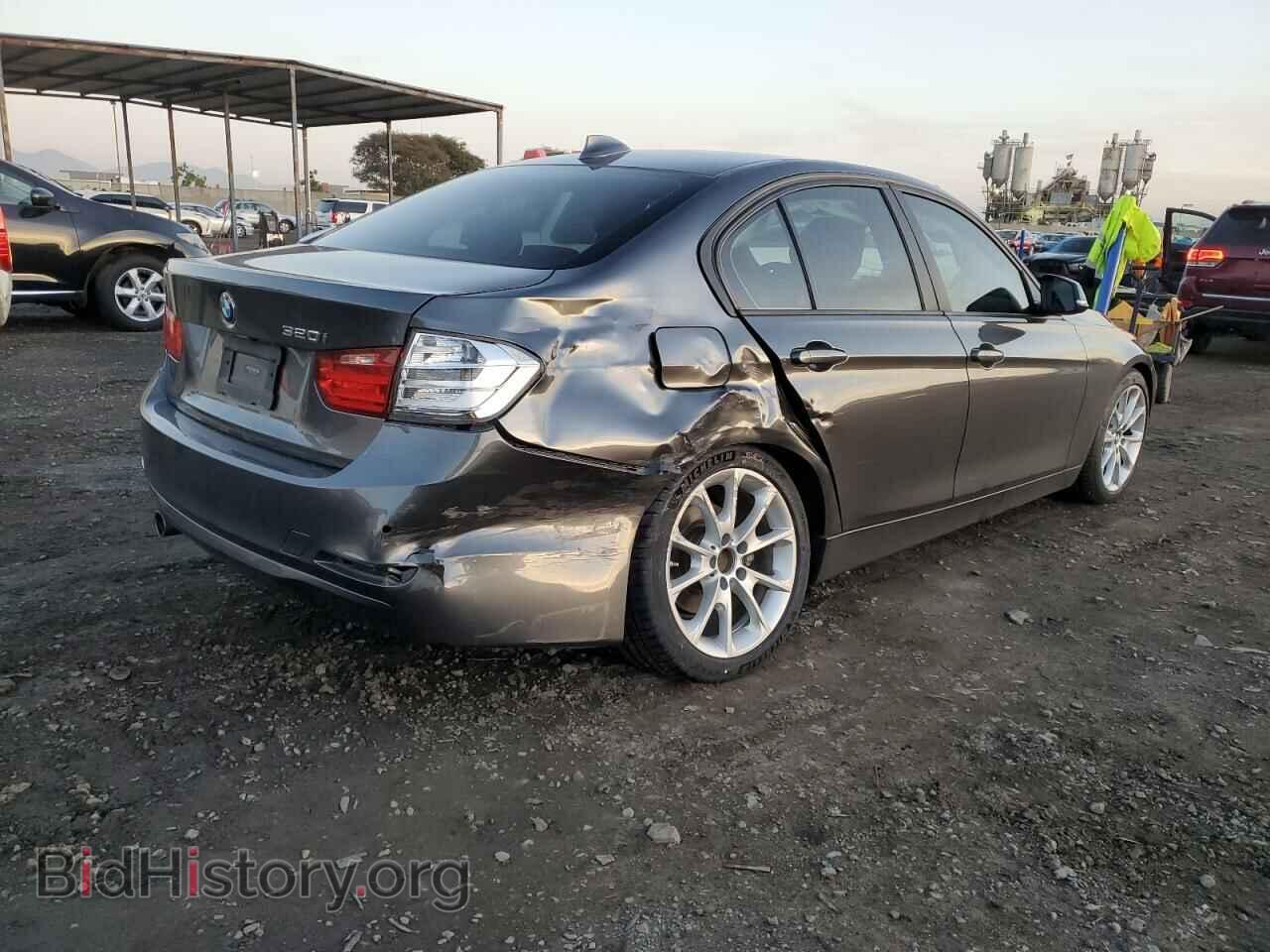 2014 BMW 3 SERIES - VIN: WBA3B1C52EP680984 - Фото 3