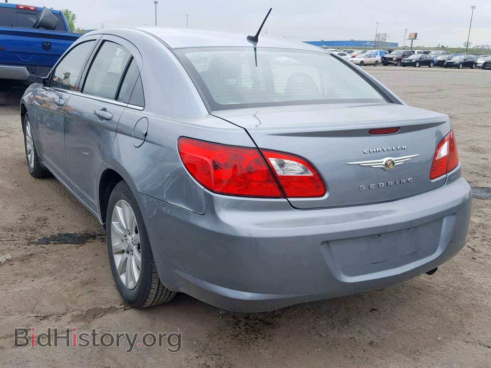 2010 CHRYSLER SEBRING - VIN: 1C3CC5FB0AN125695 - Фото 3