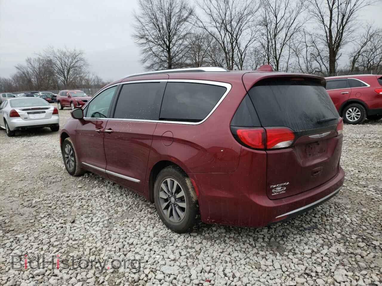 2020 CHRYSLER PACIFICA - VIN: 2C4RC1EG2LR166587 - Photo 2
