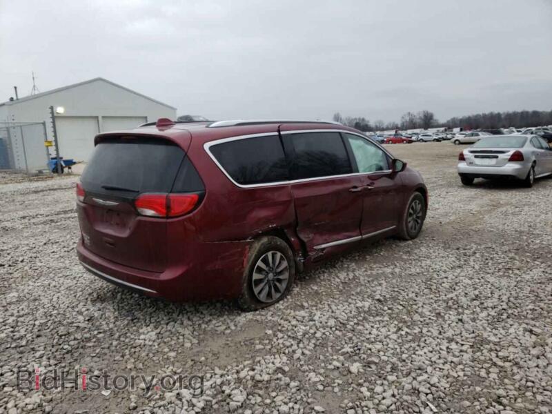 2020 Chrysler PACIFICA (VIN 2C4RC1EG2LR166587) — фото 3 из 13