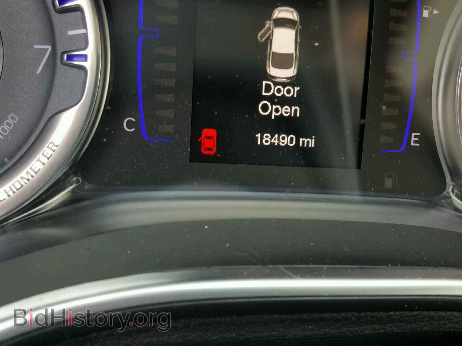 2016 CHRYSLER 200 - VIN: 1C3CCCAB0GN177087 - Фото 8