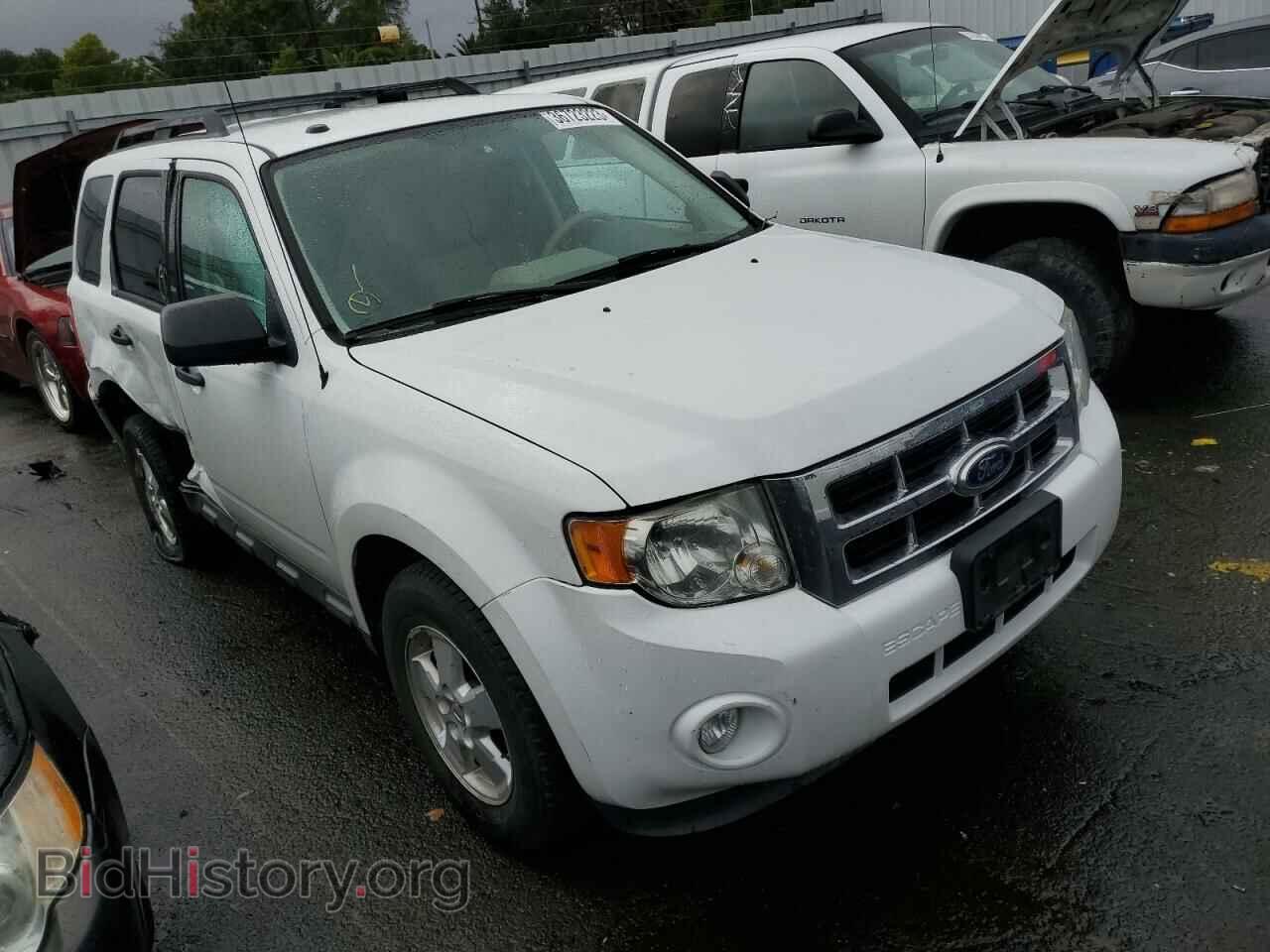2011 FORD ESCAPE - VIN: 1FMCU0DG3BKA16253 - Фото 4