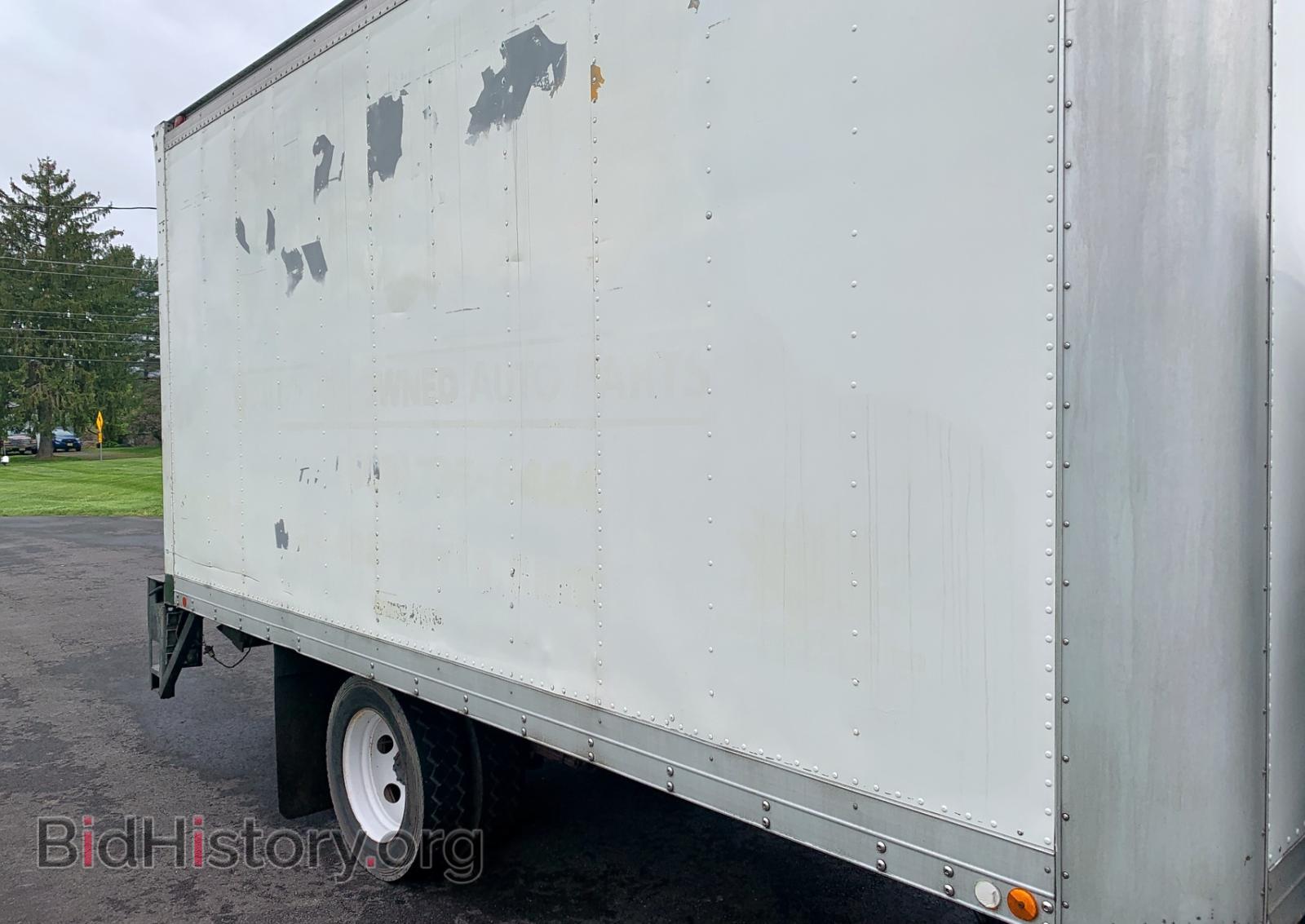 2012 ISUZU NPR - VIN: 54DC4W1B4CS805489 - Photo 6