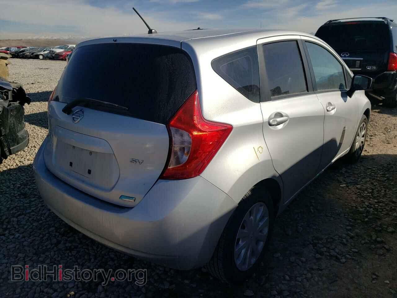 2015 NISSAN VERSA - VIN: 3N1CE2CP8FL354821 - Photo 4