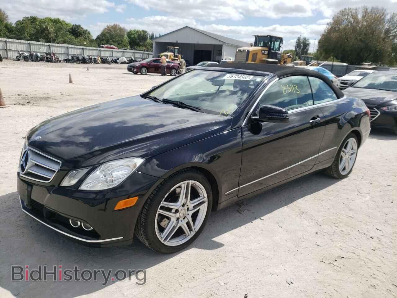 2011 MERCEDES-BENZ E-CLASS - VIN: WDDKK5GF8BF055778 - Фото 2