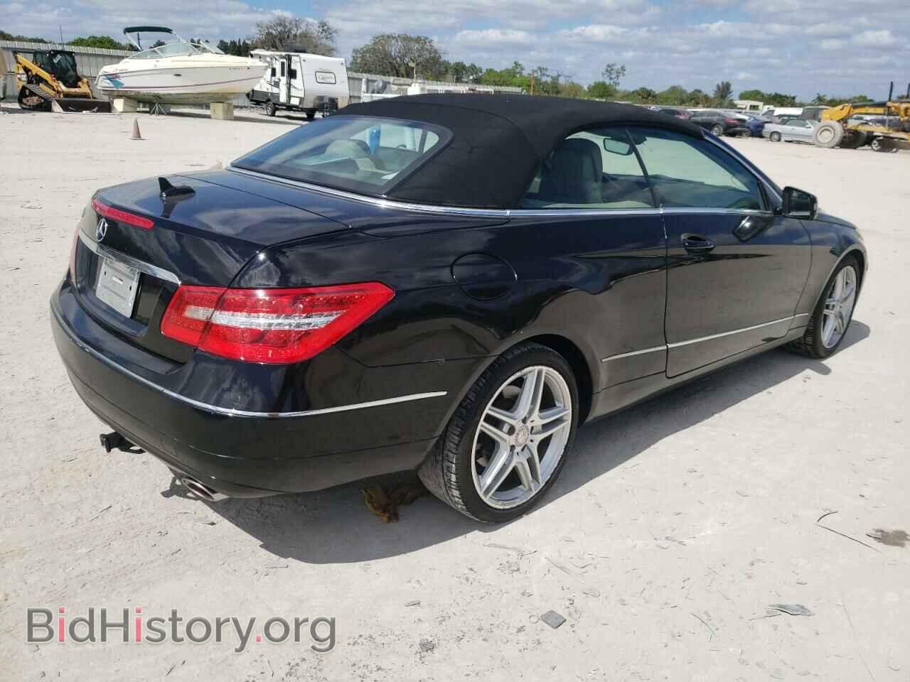 2011 MERCEDES-BENZ E-CLASS - VIN: WDDKK5GF8BF055778 - Фото 4