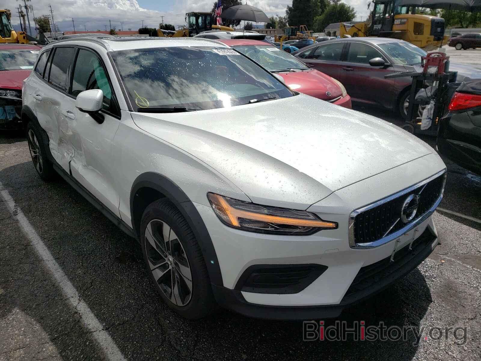 Photo YV4102WK2L1043436 - VOLVO V60 2020