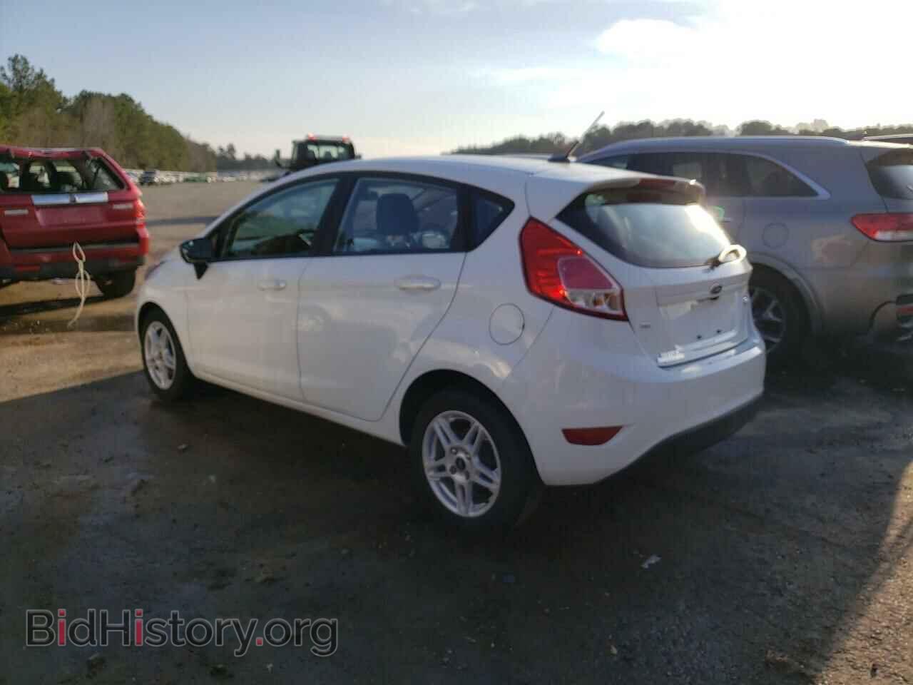 2018 FORD FIESTA - VIN: 3FADP4EJ7JM118427 - Фото 2