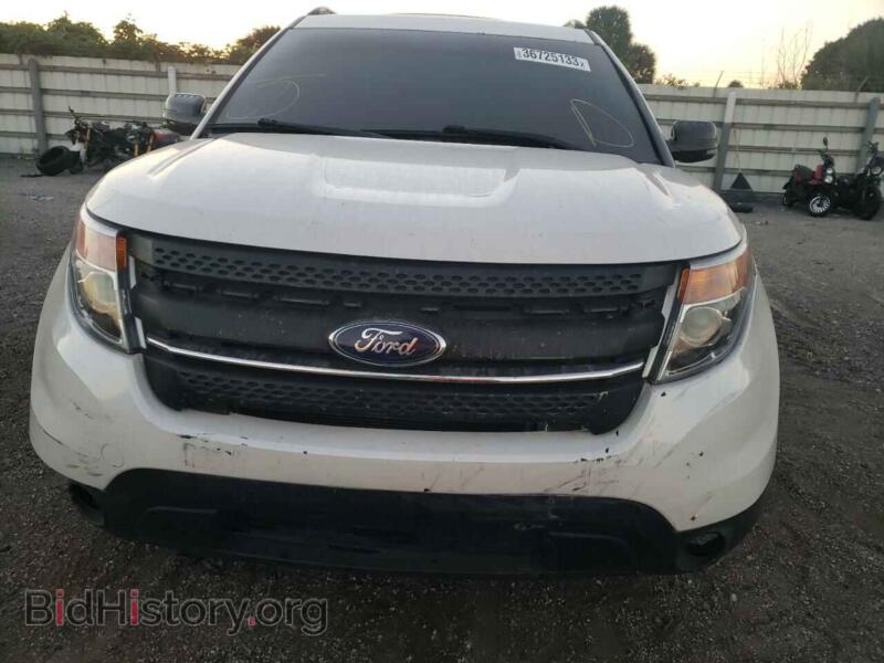 2011 Ford EXPLORER (VIN 1FMHK7D81BGA76192) — фото 5 из 13