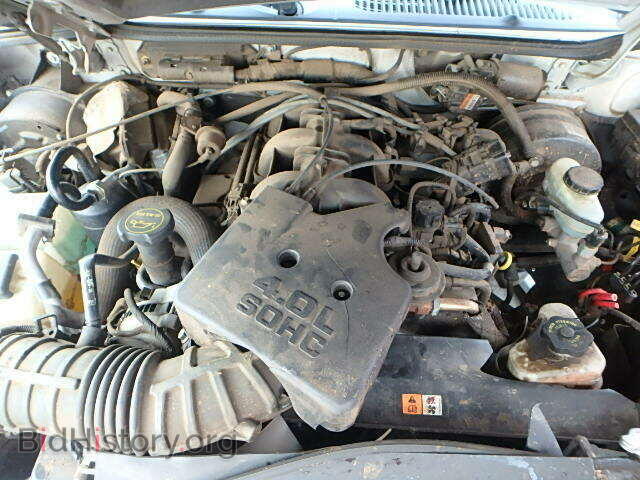 2005 FORD EXPLORER - VIN: 1FMZU67K45UA94191 - Photo 7