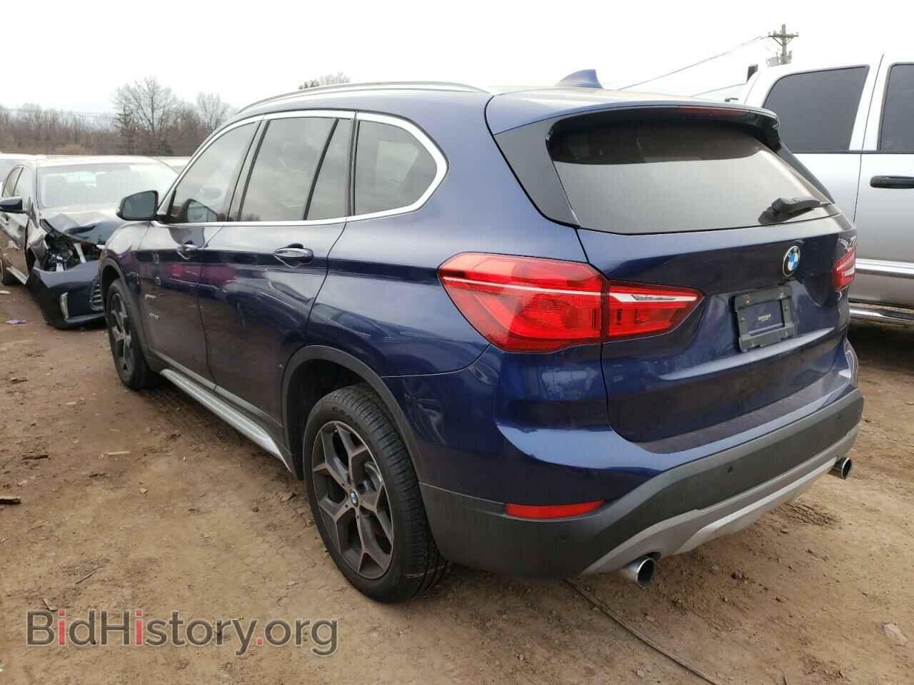 2017 BMW X1 - VIN: WBXHT3C34H5F80357 - Фото 2