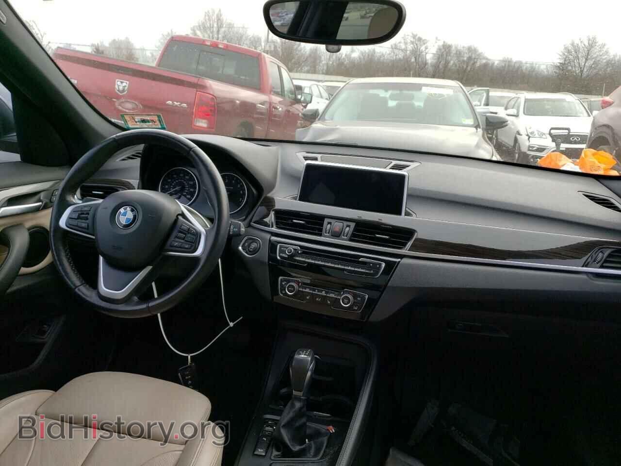 2017 BMW X1 - VIN: WBXHT3C34H5F80357 - Фото 8