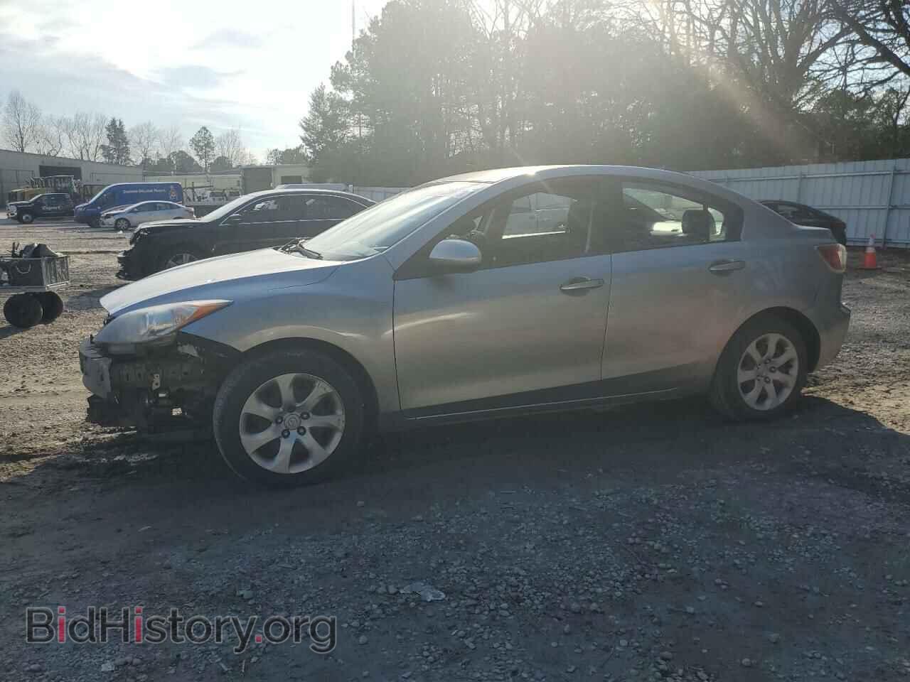 Фотография JM1BL1UFXB1448702 - MAZDA 3 2011