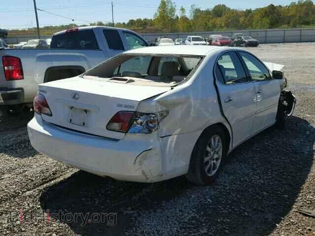2003 LEXUS ES300 - VIN: JTHBF30G336005151 - Фото 4