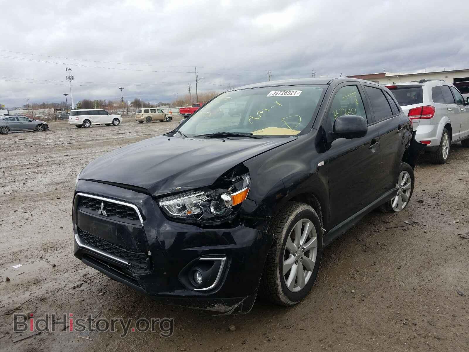 2015 MITSUBISHI OUTLANDER - VIN: 4A4AR3AU2FE028562 - Фото 2