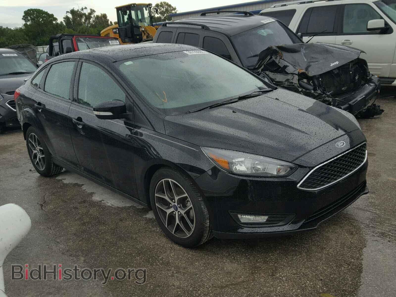 Фотография 1FADP3H23HL256539 - FORD FOCUS 2017