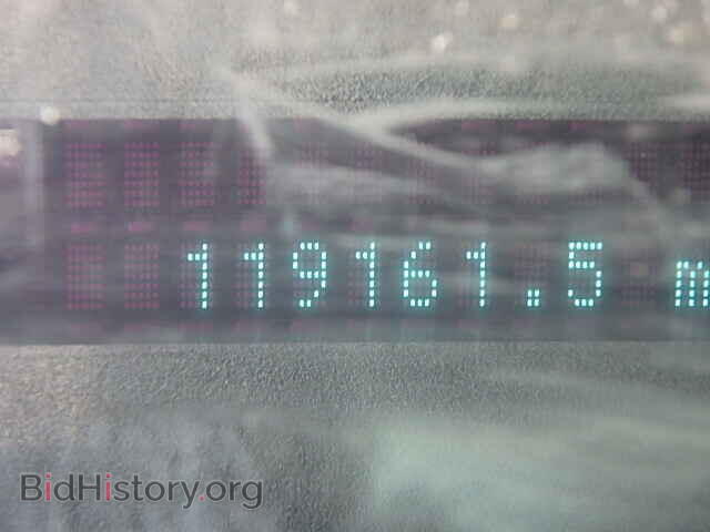 2009 FORD FOCUS - VIN: 1FAHP35N69W177642 - Фото 8