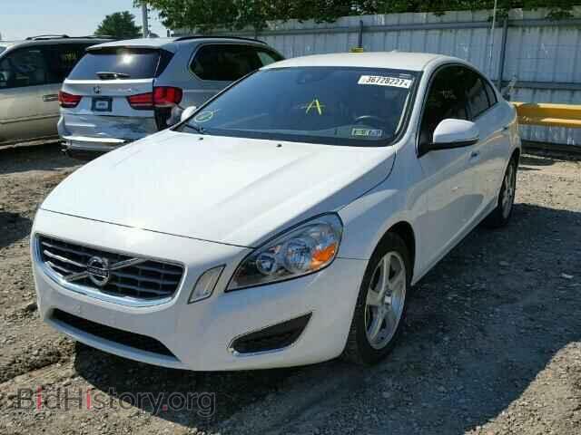 2012 VOLVO S60 - VIN: YV1622FSXC2134719 - Фото 2