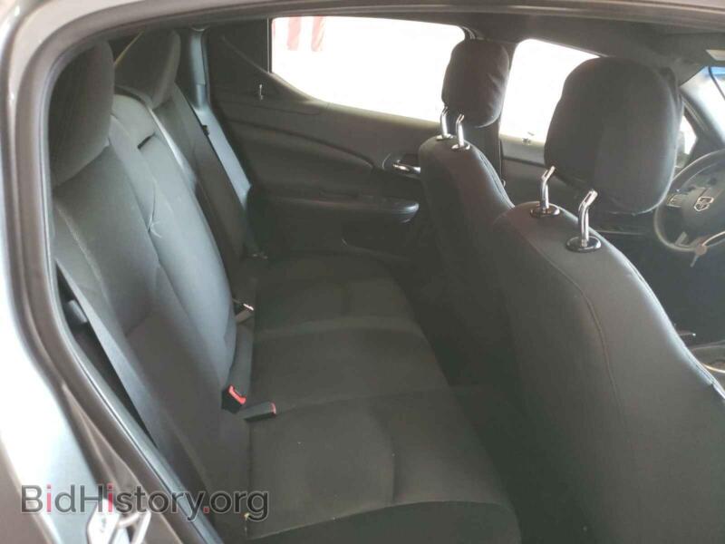 2011 Dodge AVENGER (VIN 1B3BD4FB4BN606244) — photo 6 of 10