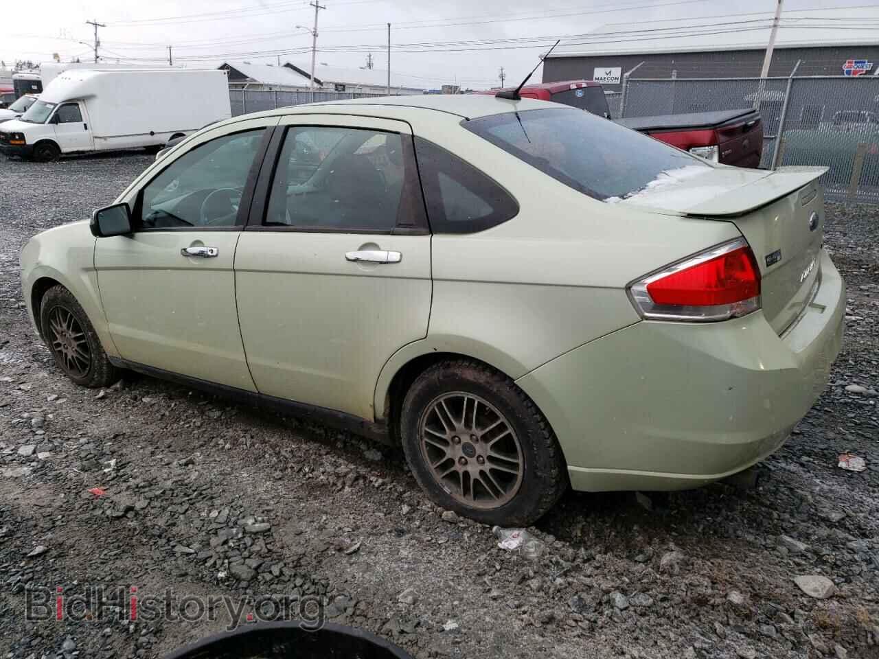 2011 FORD FOCUS - VIN: 1FAHP3FN1BW203679 - Фото 2