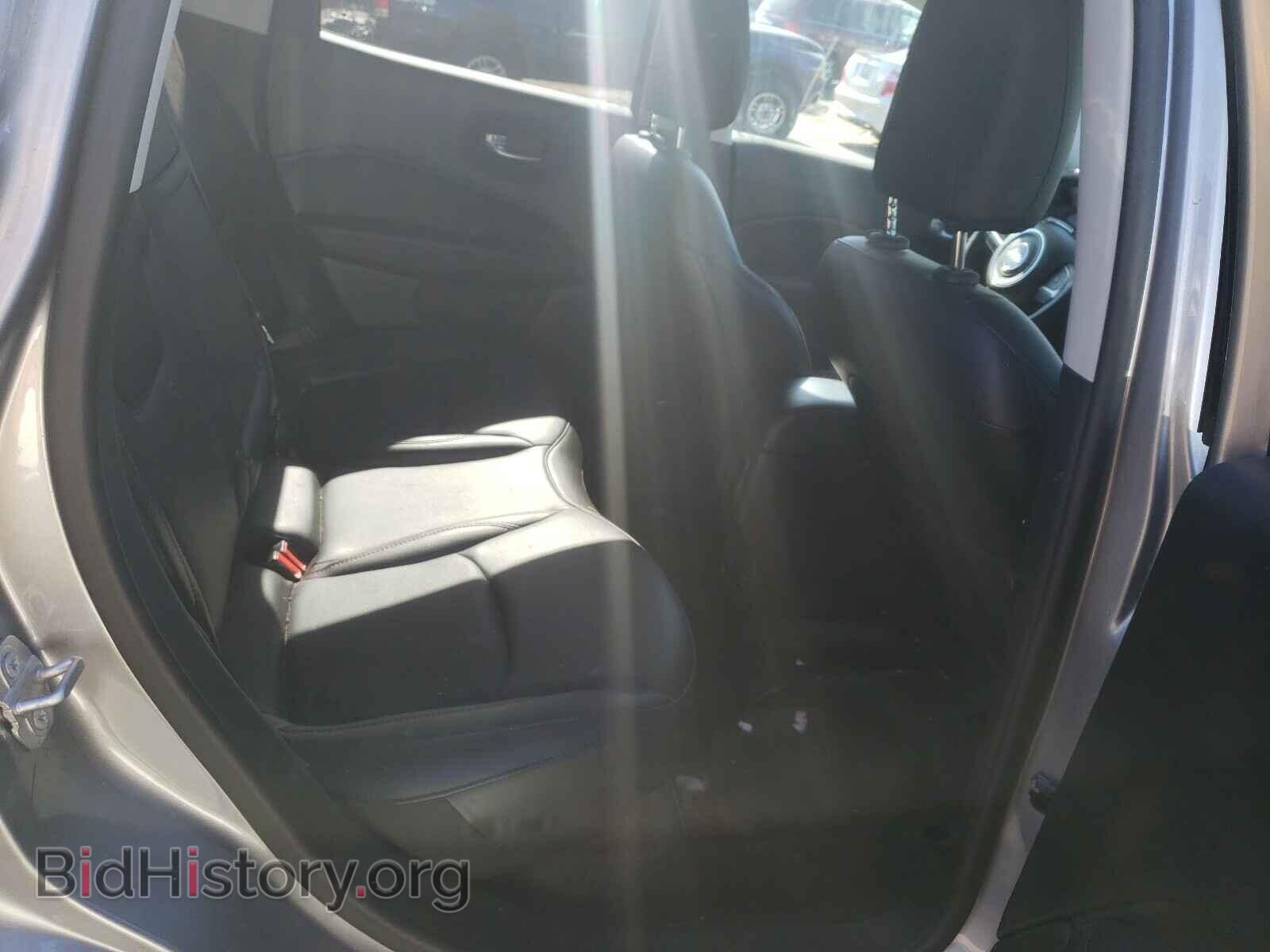 2019 JEEP COMPASS - VIN: 3C4NJDCB3KT666105 - Фото 6