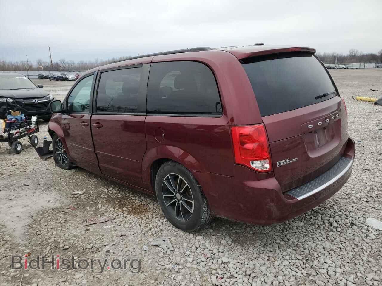 2017 DODGE CARAVAN - VIN: 2C4RDGEG2HR692760 - Photo 2