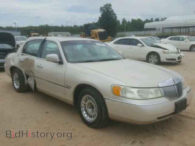 Photo 1LNHM83W5YY907955 - LINCOLN TOWNCAR 2000