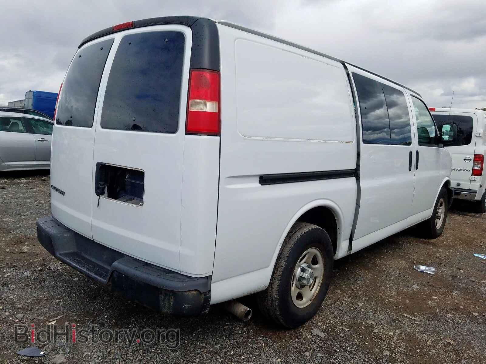 2008 CHEVROLET EXPRESS - VIN: 1GCFG15X281230467 - Фото 4