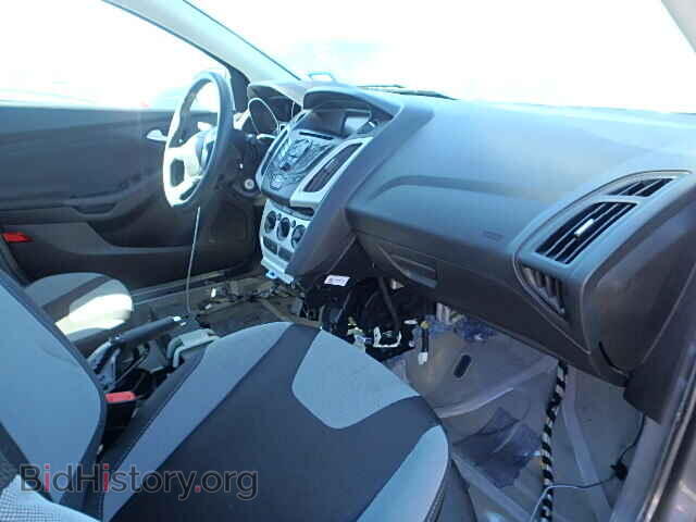 2014 FORD FOCUS - VIN: 1FADP3F22EL460165 - Photo 5