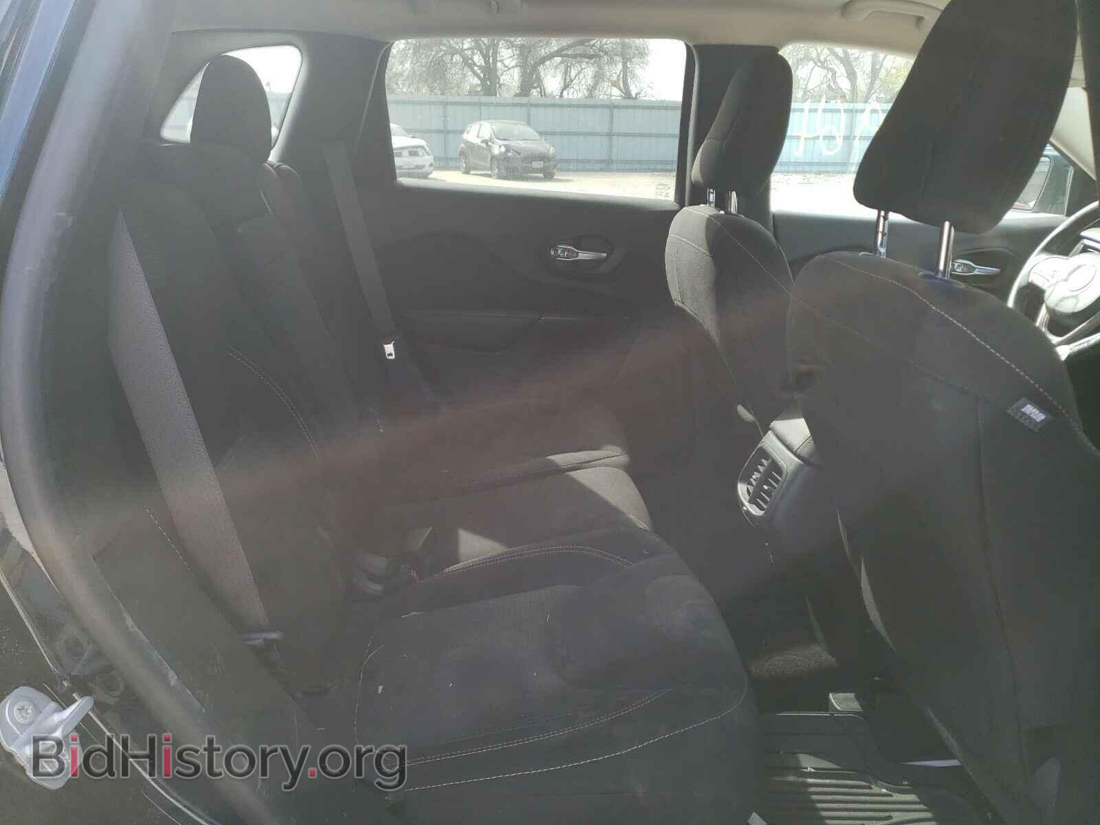 2016 JEEP CHEROKEE - VIN: 1C4PJLCB3GW336422 - Фото 6