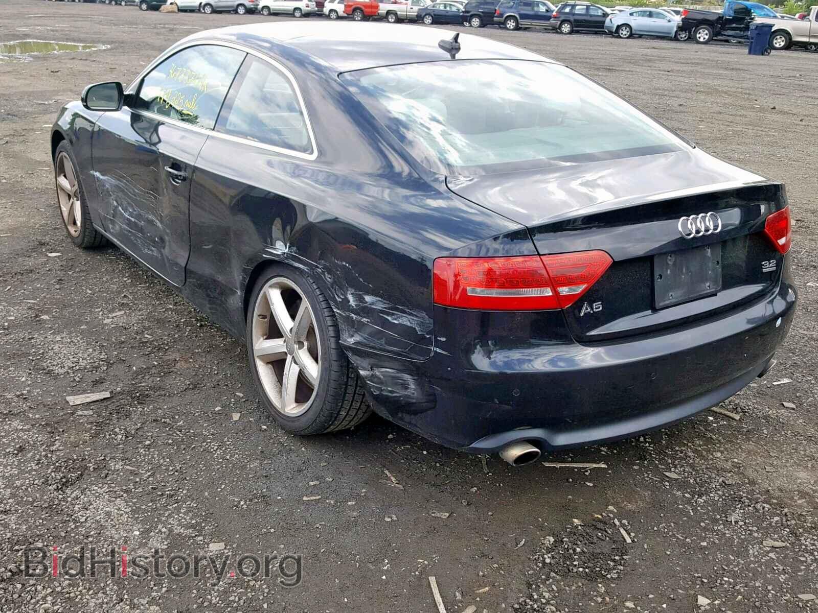 2010 AUDI A5 PREMIUM - VIN: WAUCKAFR0AA012709 - Фото 3