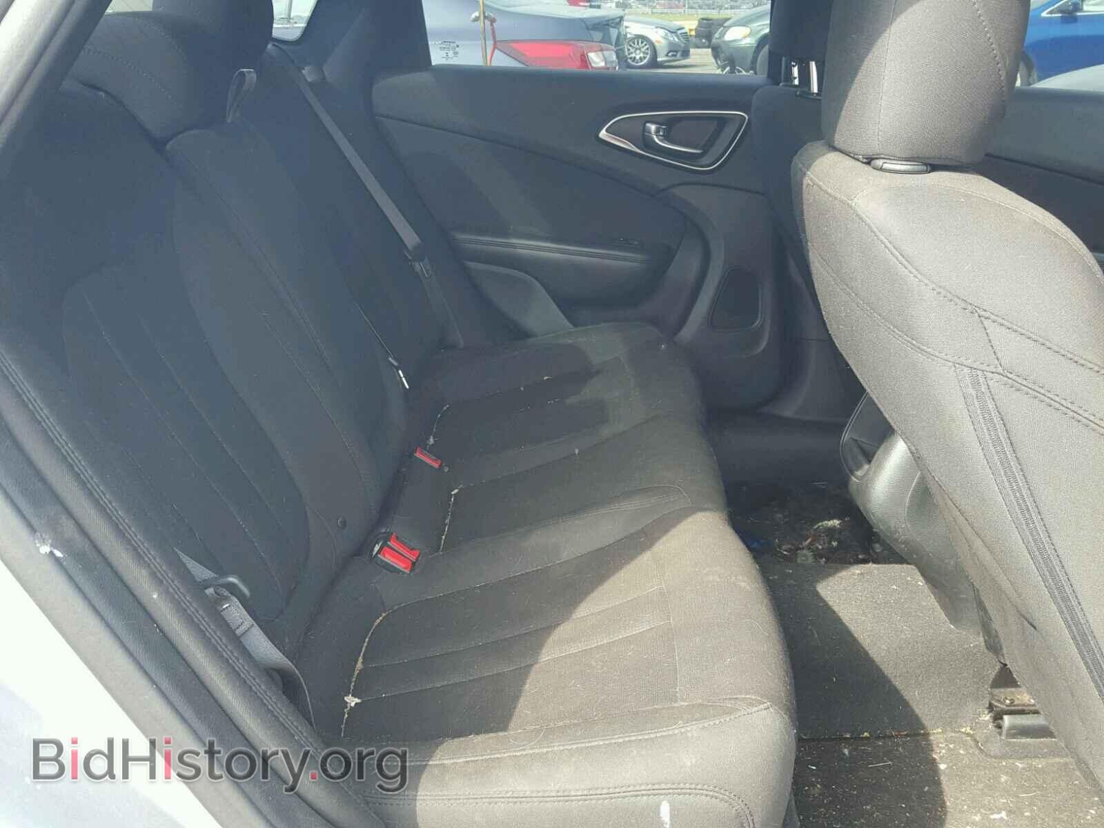 2015 CHRYSLER 200 - VIN: 1C3CCCAB8FN526625 - Фото 6