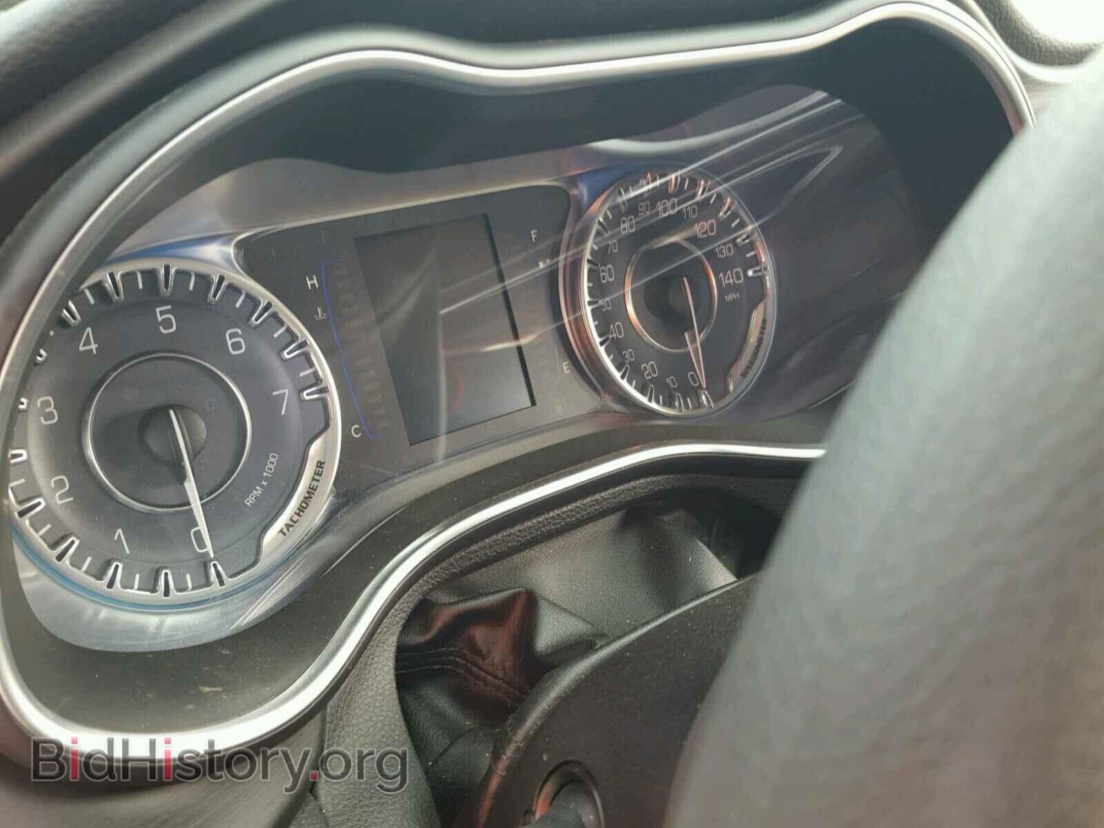 2015 CHRYSLER 200 - VIN: 1C3CCCAB8FN526625 - Фото 8