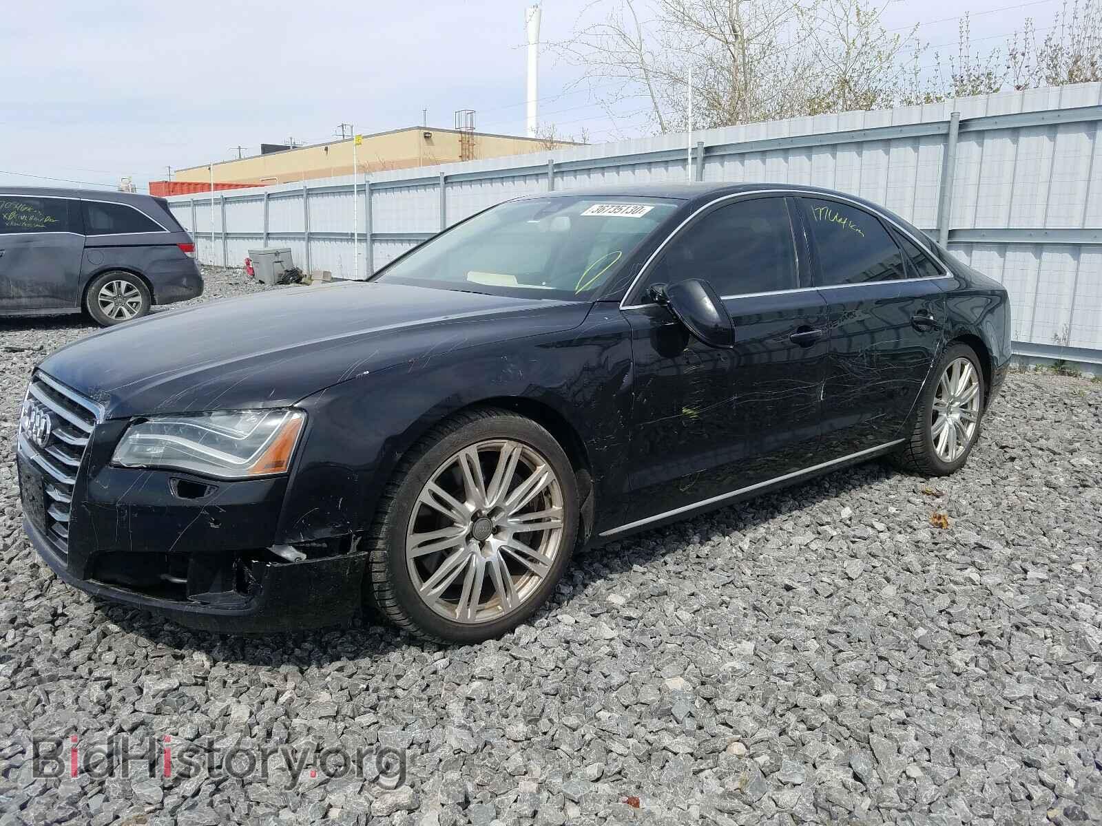 2011 AUDI A8 - VIN: WAUCVAFDXBN002713 - Фото 2