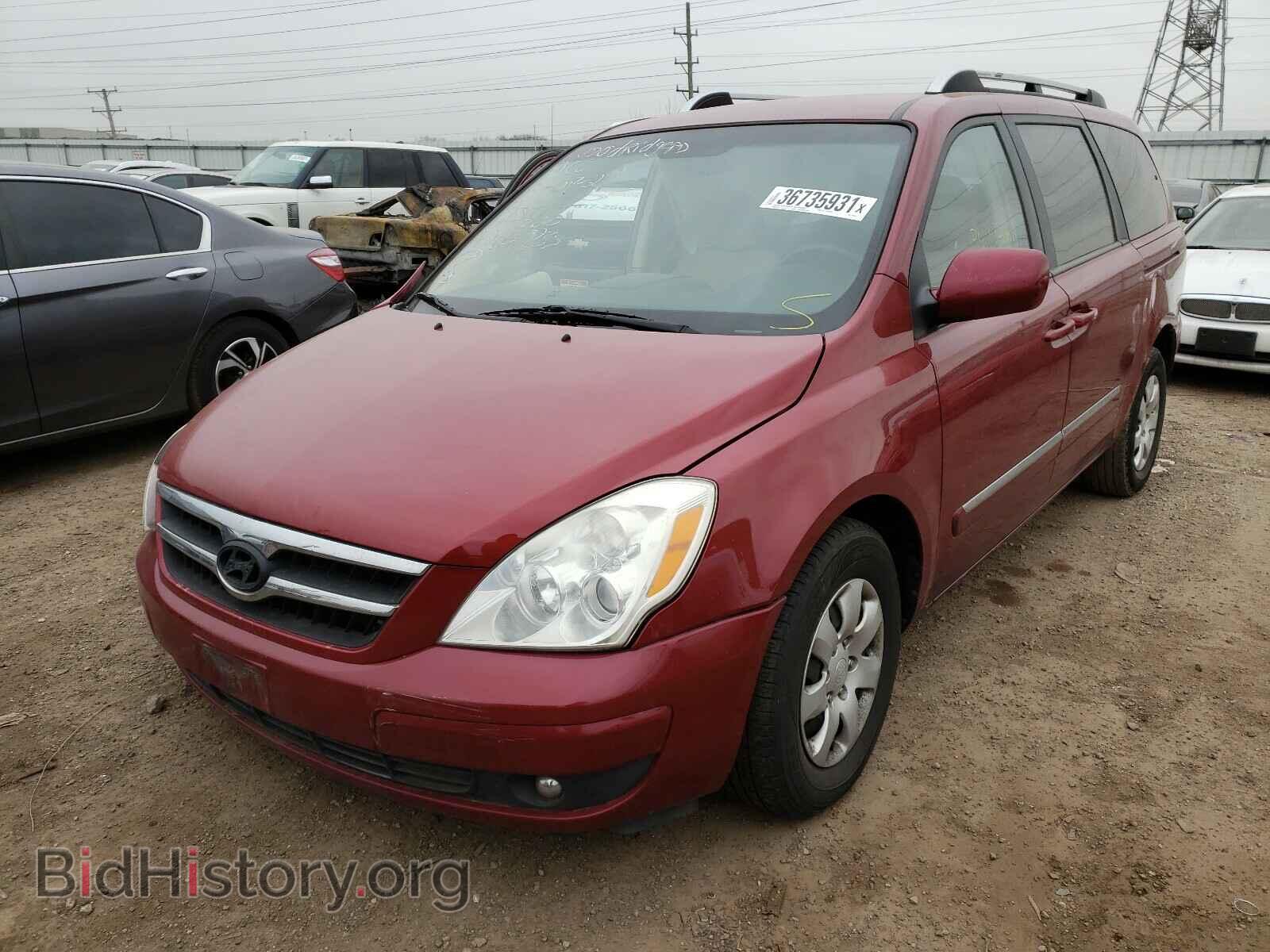 2007 HYUNDAI ENTOURAGE - VIN: KNDMC233676027933 - Фото 2