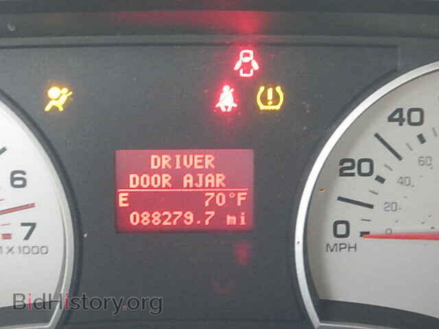 2006 FORD EXPLORER - VIN: 1FMEU64E56UB21722 - Фото 8