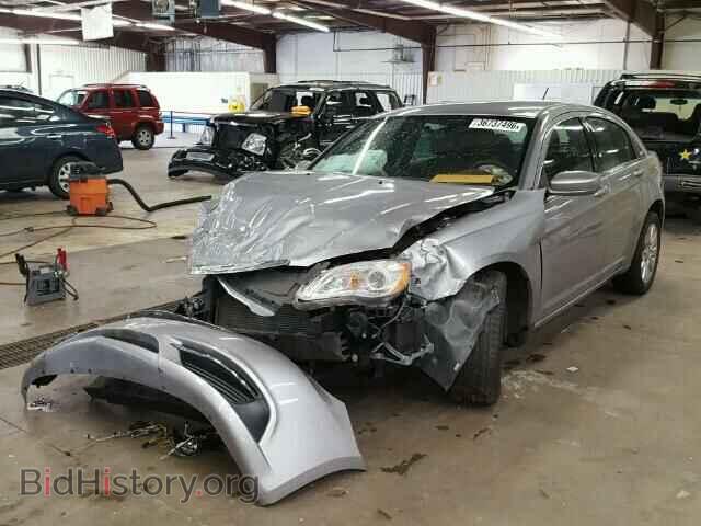2014 CHRYSLER 200 - VIN: 1C3CCBAB1EN210556 - Фото 2