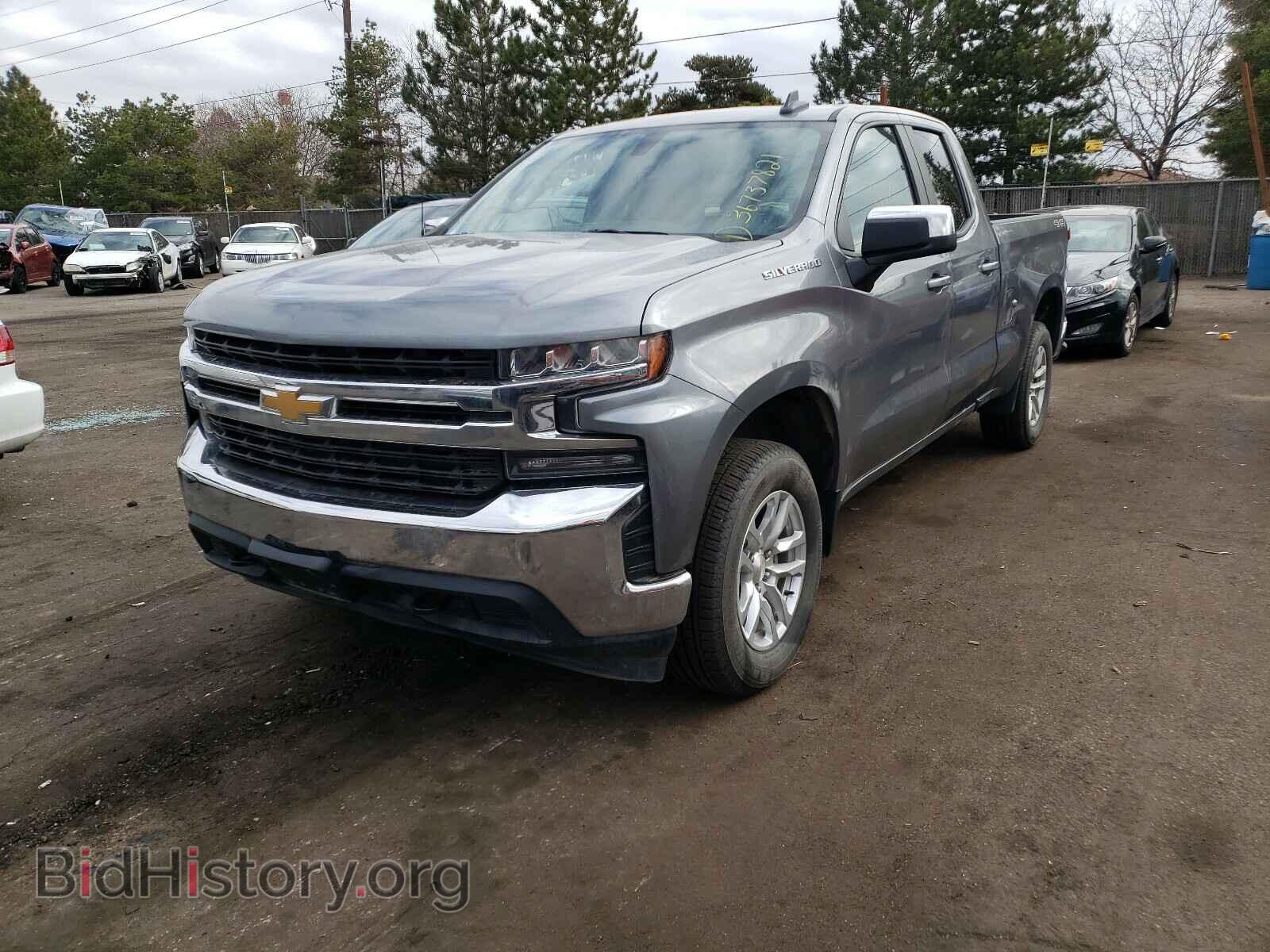 2020 CHEVROLET SILVERADO - VIN: 1GCRYDED7LZ241900 - Фото 2