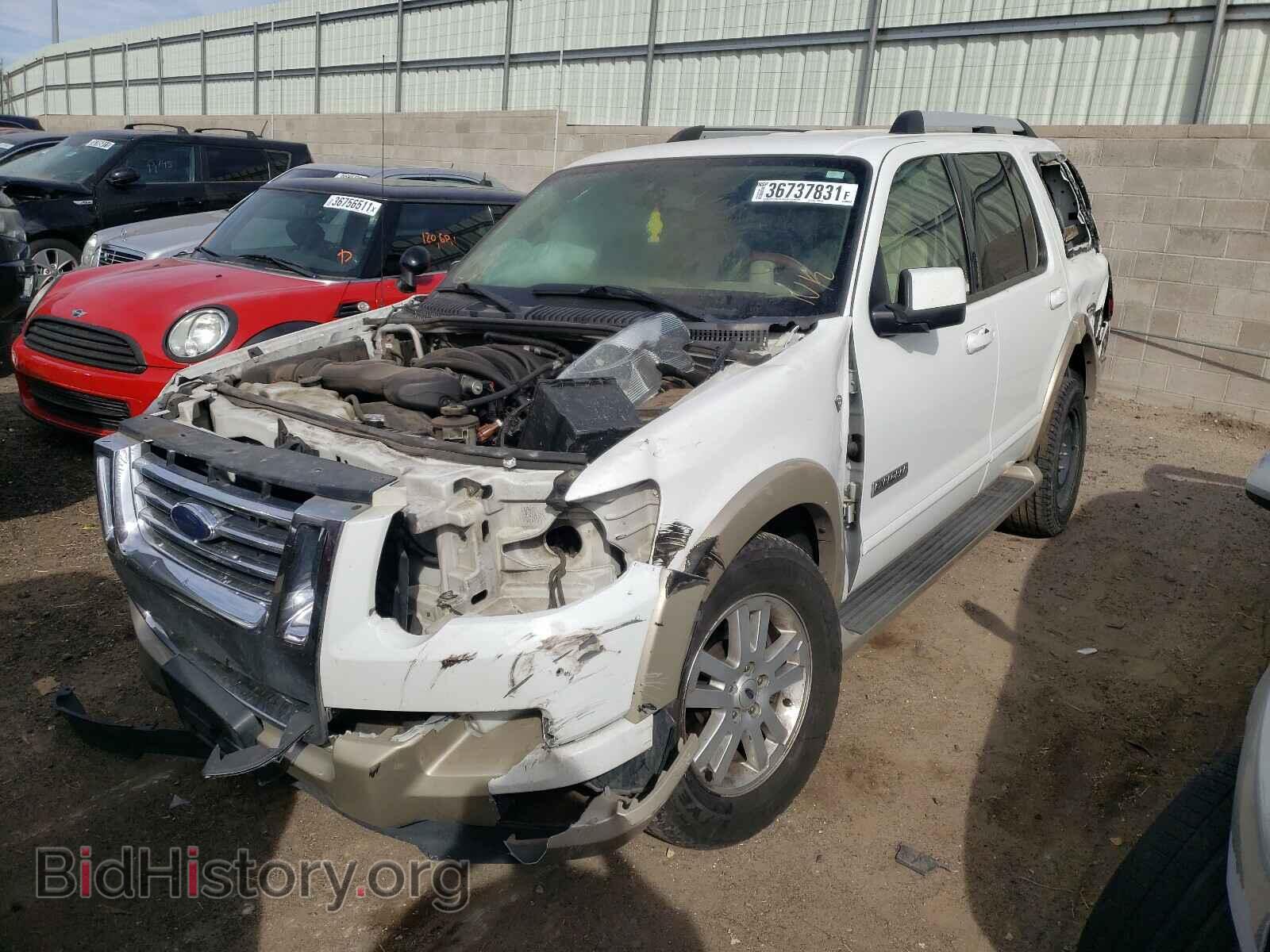 2007 FORD EXPLORER - VIN: 1FMEU64847UB22744 - Фото 2