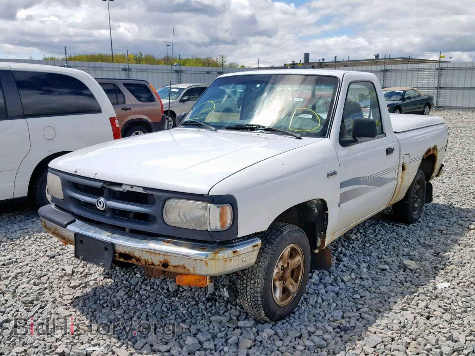1996 MAZDA B2300 - VIN: 4F4CR12A4TTM40392 - Фото 2