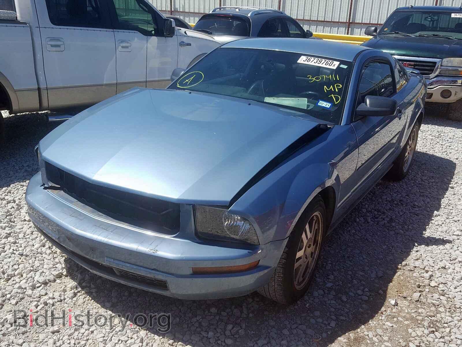 2007 FORD MUSTANG - VIN: 1ZVFT80N175307411 - Фото 2