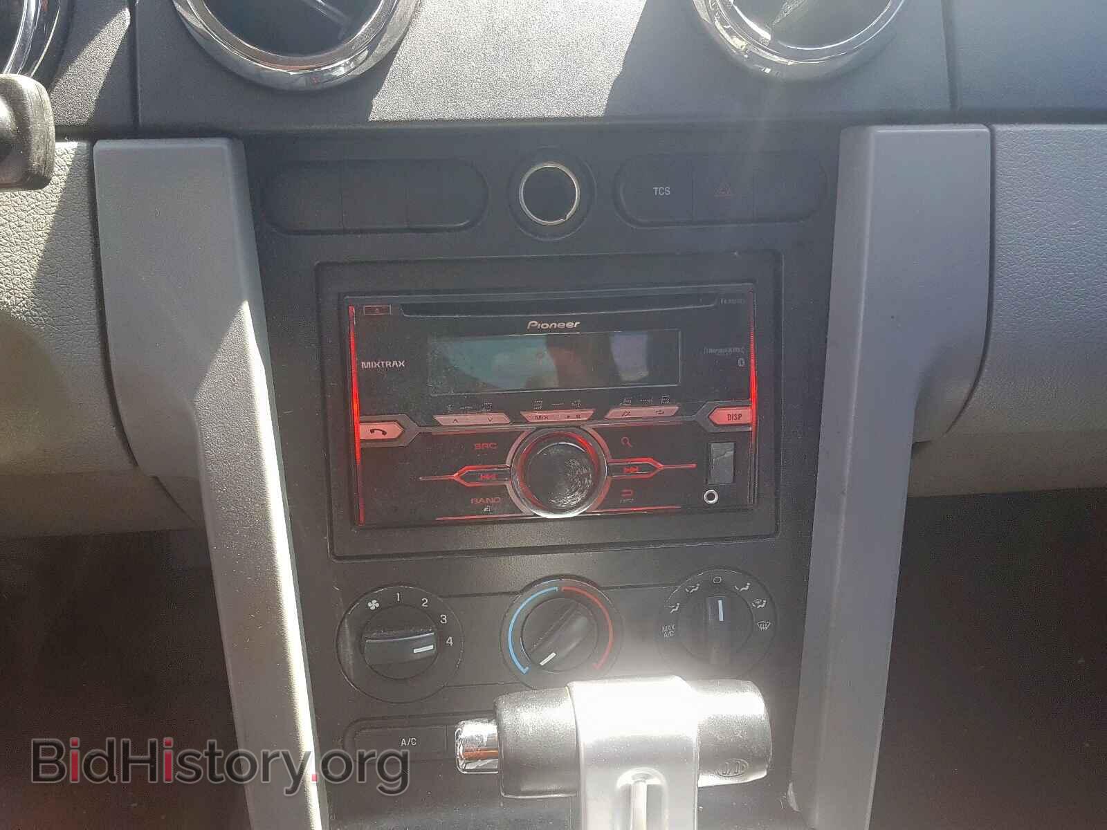 2007 FORD MUSTANG - VIN: 1ZVFT80N175307411 - Фото 9