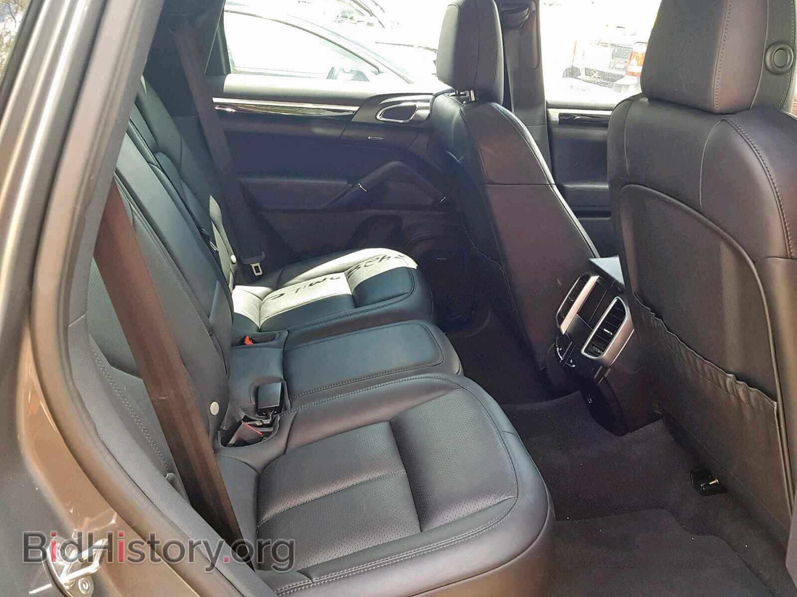 2016 PORSCHE CAYENNE - VIN: WP1AA2A28GLA09209 - Фото 6
